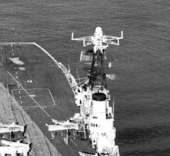 /bonaventure_antenna_array_top of mast v3.jpg